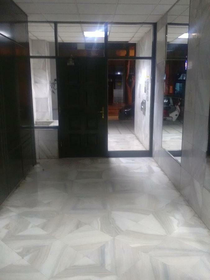 With Many Books Appartement Thessaloniki